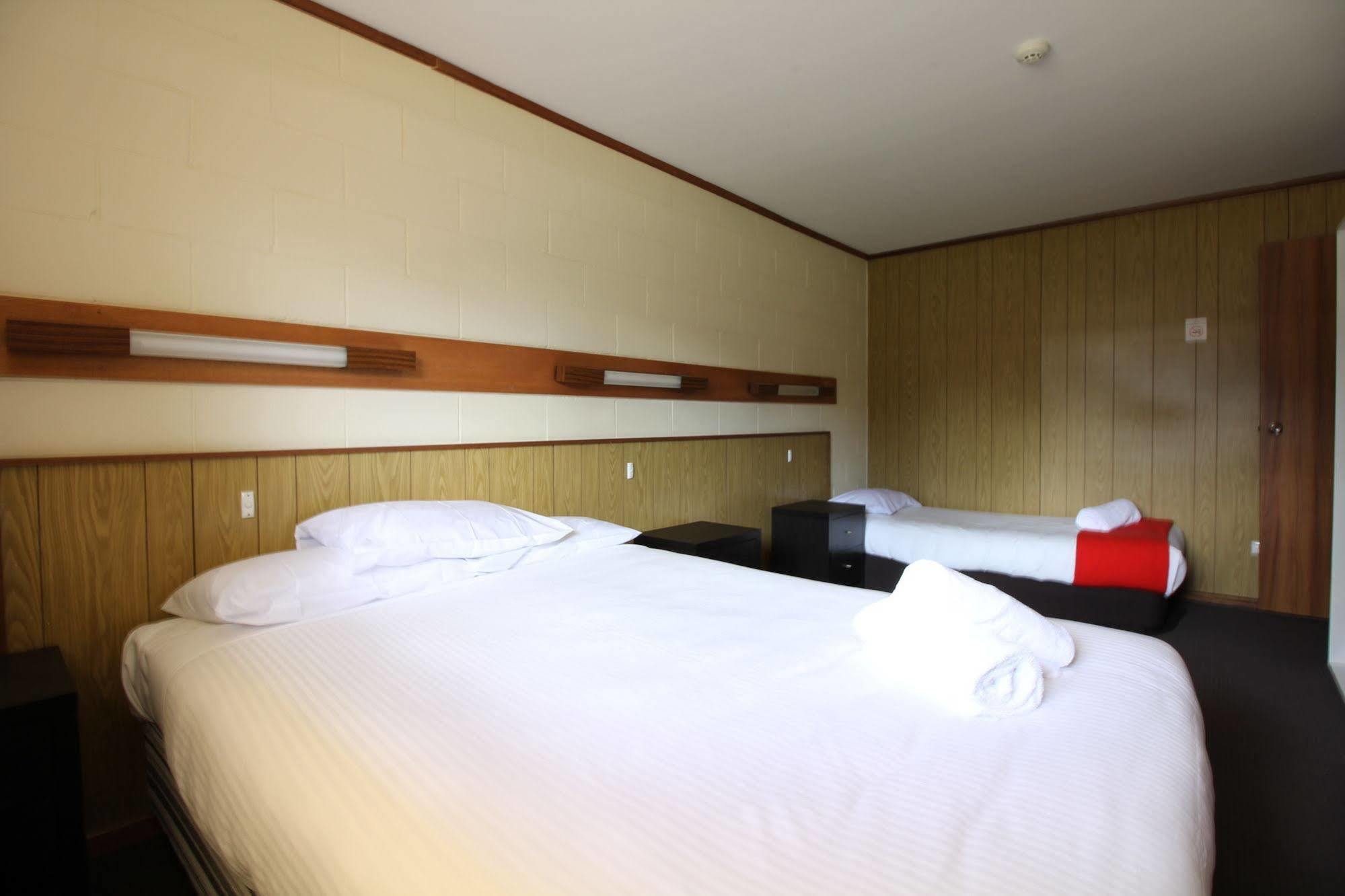 Snowy Mountains Resort And Function Centre Adaminaby Luaran gambar