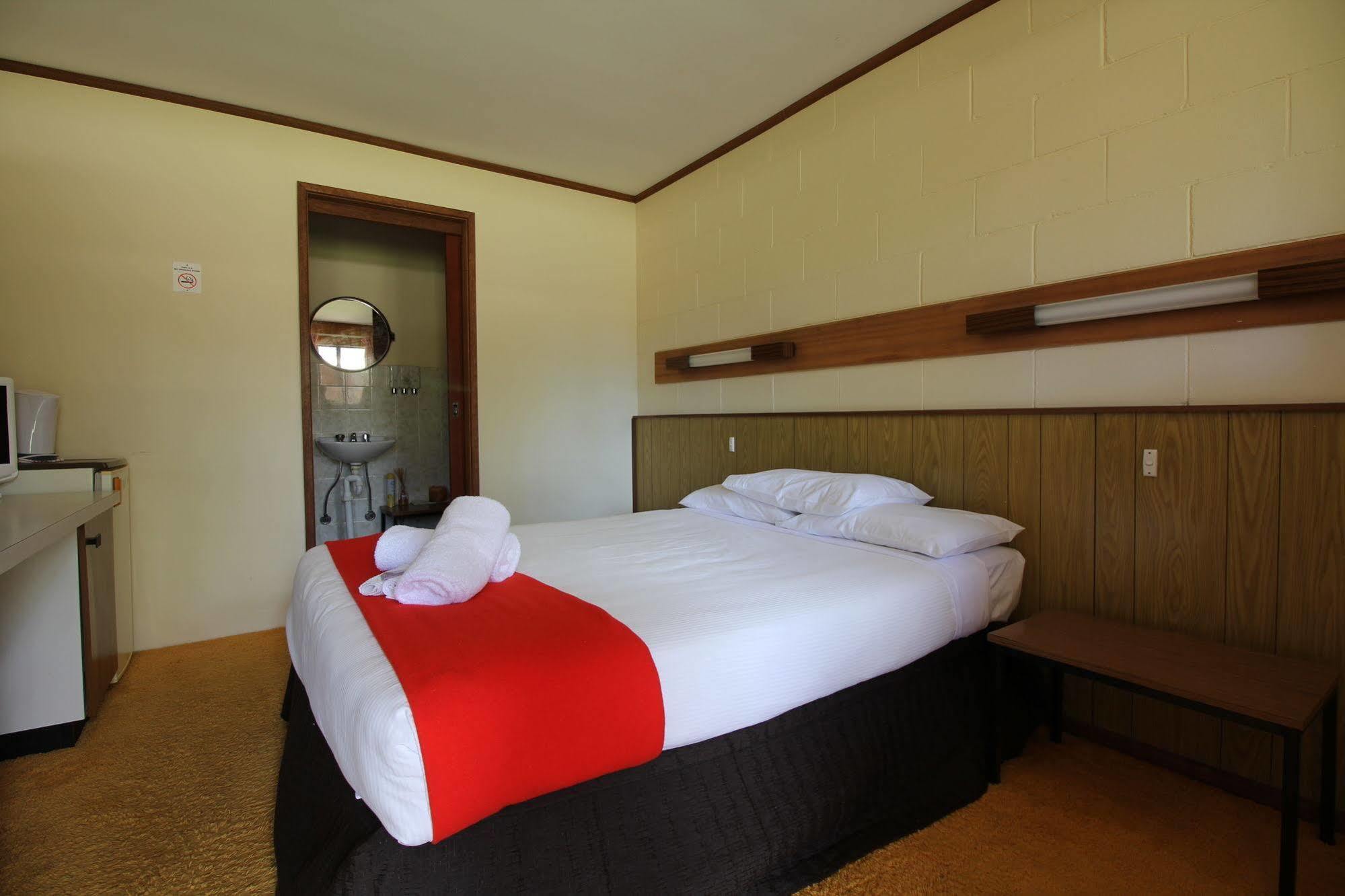 Snowy Mountains Resort And Function Centre Adaminaby Luaran gambar